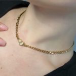 TWO LEAF CHAIN NECKLACE - Image 2