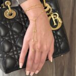 NAGHAM HAND CHAIN - Image 2