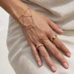 NOORA HAND CHAIN - Image 2